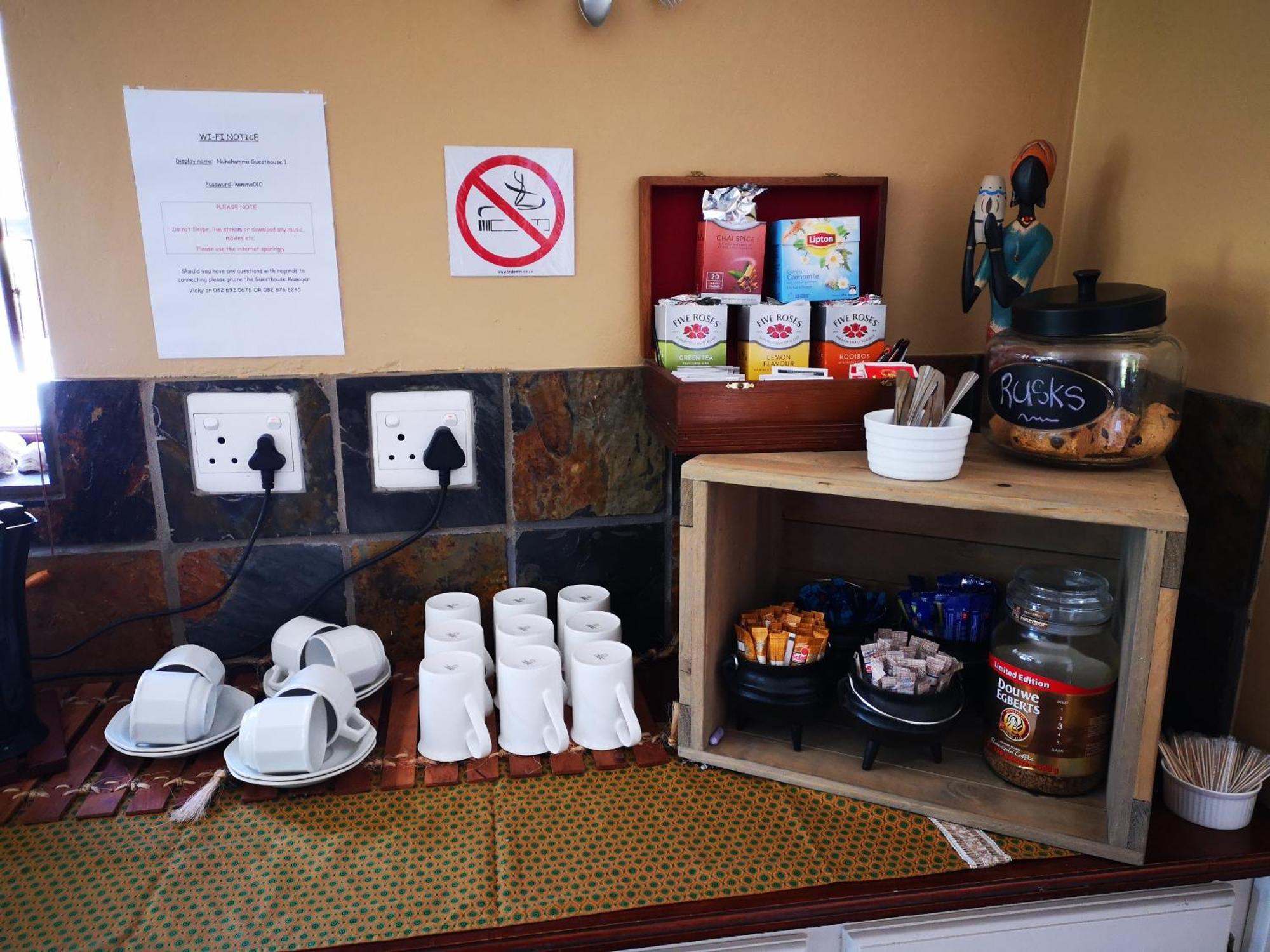 Nukakamma Guest House Colchester Bagian luar foto
